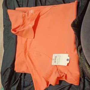 Women's peach short sleeve tee shirt